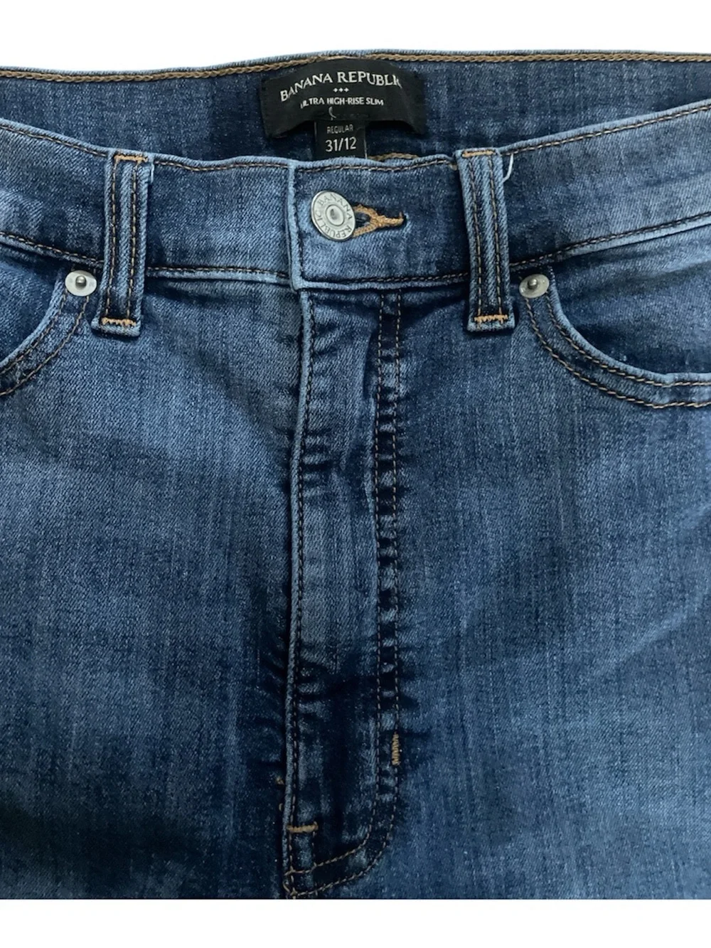 Banana Republic Ultra High-Rise Slim Straight Women’s Jeans Size 12 Raw Hem